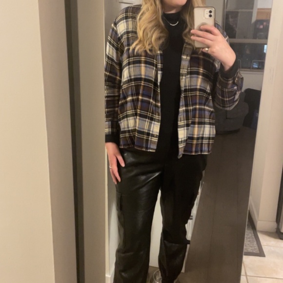 Meet your Posher, Erin - Picture 5 of 5